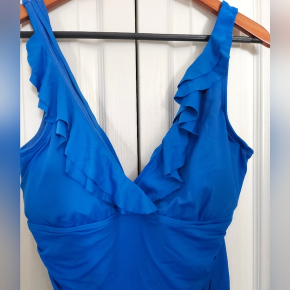 Lauren Ralph Lauren Blue Ruched One-Piece Swimsuit RuffleTummy Control Sz 16. - Picture 6 of 10